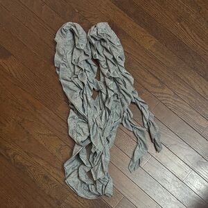 Gray Ruffled Scarf